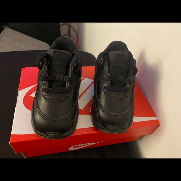 AirMax 90s toddler 4C - Picture 2 of 2